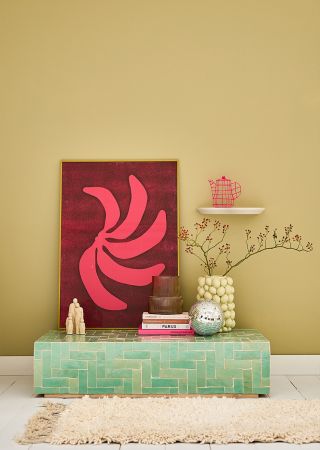 Coffee table with tiles